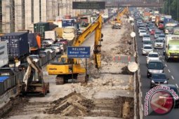 Proyek Jalan Layang Jakarta-Cikampek Masuki Pemasangan Pondasi