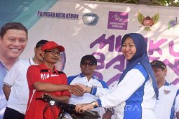 Ribuan Warga di Kota Kediri Jalan Santai
