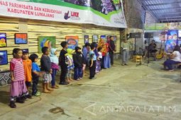 Pelukis Cilik Lumajang Pamerkan Hasil Karyanya di KWT