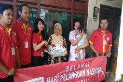 Alfamart Berikan Hadiah Kepada Pelanggan Setia