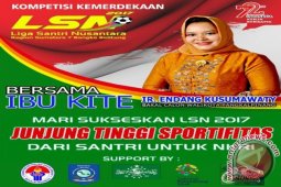 Endang Kusumawaty "Ibu Kite" Sponsori Liga Santri Nusantara