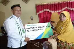 BPJS Ketenagakerjaan Perak Serahkan Santunan Jaminan Kematian