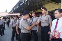 Kapolda Beri Penghargaan Personel Ungkap Kasus Narkoba