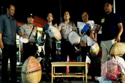 Polsekta Banjarmasin Tengah Gerebek Arena Judi Sabung Ayam