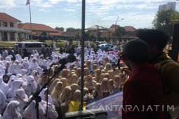Ribuan Warga Surabaya Gelar Aksi Kemanusiaan Rohingya (Video)