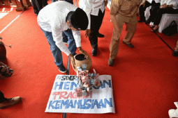 Bupati Purwakarta Gelar Penggalangan Dana Untuk Rohingya