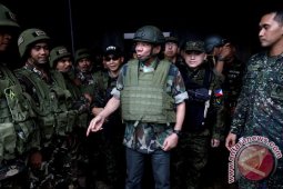 Kemenhan: tawaran Duterte masih perlu dibahas bersama