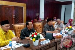 DPD RI-Pemkab Mempawah Bahas Sengketa Tanah
