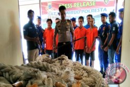Satpolairud Ringkus Pelaku Pencurian Di Atas Kapal