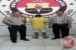 Polisi Bekuk Pemakai Shabu
