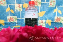 Nikmatnya Sirup dan Teh Bunga Mawar Jember (Video)