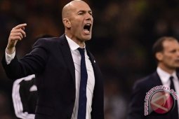 Zinedine Zidane tidak dapat menjelaskan dominasi sekaligus keterpurukan Real