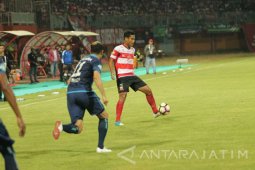 Madura United Datangkan Pemain dari Belanda dan Tajikistan