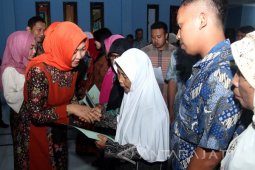 Pemkot Kediri Bagikan 50 Sertifikat Tanah Warga Kecamatan Pesantren