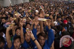 Pendukung Persib Galang Dana Bayar Sanksi PSSI