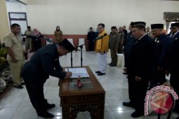 Bunkiman Fajarai Resmi Jadi Anggota DPRD KKU