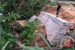 TPT Jalinsum Sibolga-Tarutung Akhirnya Ambruk