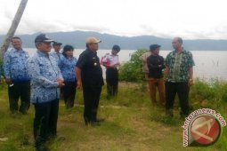 Bupati Samosir Tinjau Dermaga Pelabuhan Feri