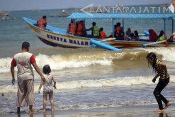 Wisata Pantai Gemah