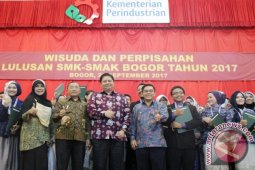 99 persen lulusan SMK Kemenperin terserap kerja