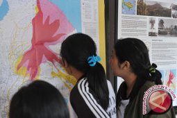 Menteri Jonan: Batas Radius Aman 12 Kilometer Dari Puncak Gunung Agung