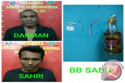 Polisi Ciduk Dua Pria Konsumsi Sabu-sabu