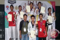 Atlet Taekwondo Bangka Selatan Meraih Empat Medali Emas