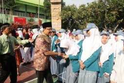 Gus Ipul Apresiasi Terbitnya Buku Dolanan Gresik