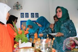 Ketua PKK Buka Lomba B2SA