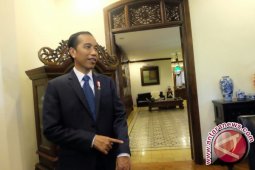 Presiden belum terima surat pengunduran diri Khofifah