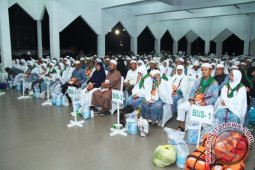 Bupati Asahan Sambut Kepulangan Jemaah Haji
