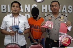 Polrestabes Surabaya Membongkar Bisnis Prostitusi Daring