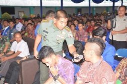 Seribu Maba "IBU" dapat Wejangan Danrem 083/Baladhika Jaya