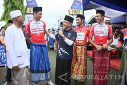 Kampanye Toleransi Lewat Pesantren di Tour de Ijen