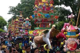 "Tabut Tebuang" Mengakhiri Festival Tabut Bengkulu