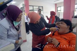Masalah Karang Gigi Banyak Ditemukan Saat Pelaksanaan BKGN di FKG Unej