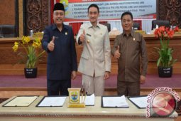 DPRD gelar paripurna pengesahan lima Ranperda inisiatif
