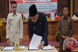 DPRD gelar paripurna penandatanganan nota kesepakatan KUA-PPAS 2018