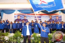 Gubernur Kalsel Harapkan Parpol Jadi Teladan Pembangunan
