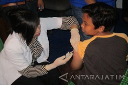 Capaian Imunisasi Campak dan Rubela di Kediri 97,7 Persen