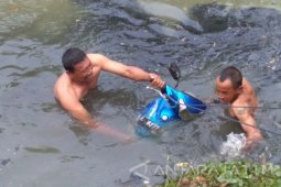Maling Motor di Surabaya Kritis Dihajar Massa