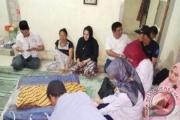 Endang Kusumawaty Sambangi Rumah Duka Keluarga Rahayu