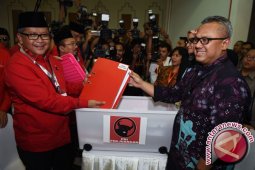 PDIP daftar diri ke KPU