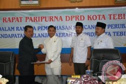 Walikota Sampaikan Nota Jawaban P.APBD dan RPJMD