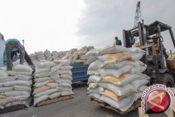 BPS umumkan impor September turun 5,39 persen