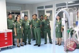 Gubernur Pastika Tinjau Kesiapan Operasional RS Bali Mandara