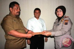 Pemkab Tapsel Hibahkan Lahan Pertapakan Untuk BNN