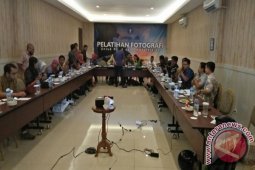 Puluhan Dosen Muda IPB Ikuti Pelatihan Fotografi