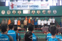 Kejuaraan Bulu Tangkis Antarmedia Dibuka Kapolda Jatim