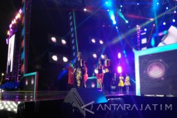 Via Vallen Goyang  Warga Sidoarjo